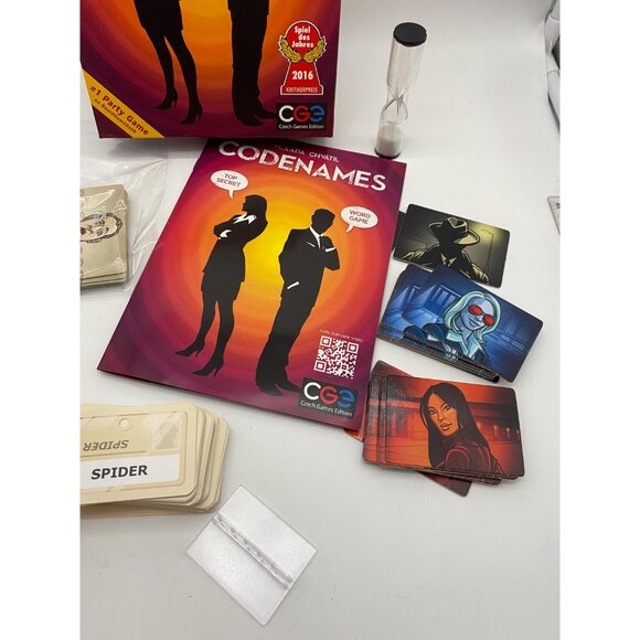 Vlaada Chvatil Codenames Board Game - Picture 5 of 6
